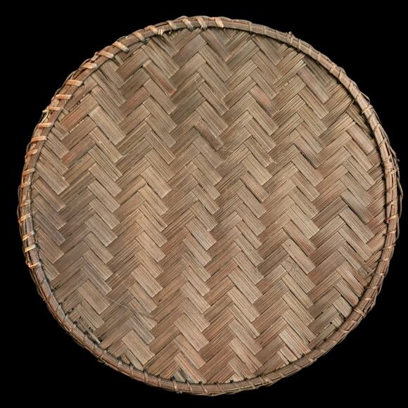 Vintage Handwoven Wicker Basket Tray Round Decorative 12" x 3" Rustic Boho - Picture 4 of 4